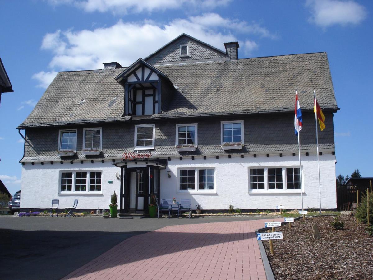 B&B All Seasons Winterberg Exteriör bild